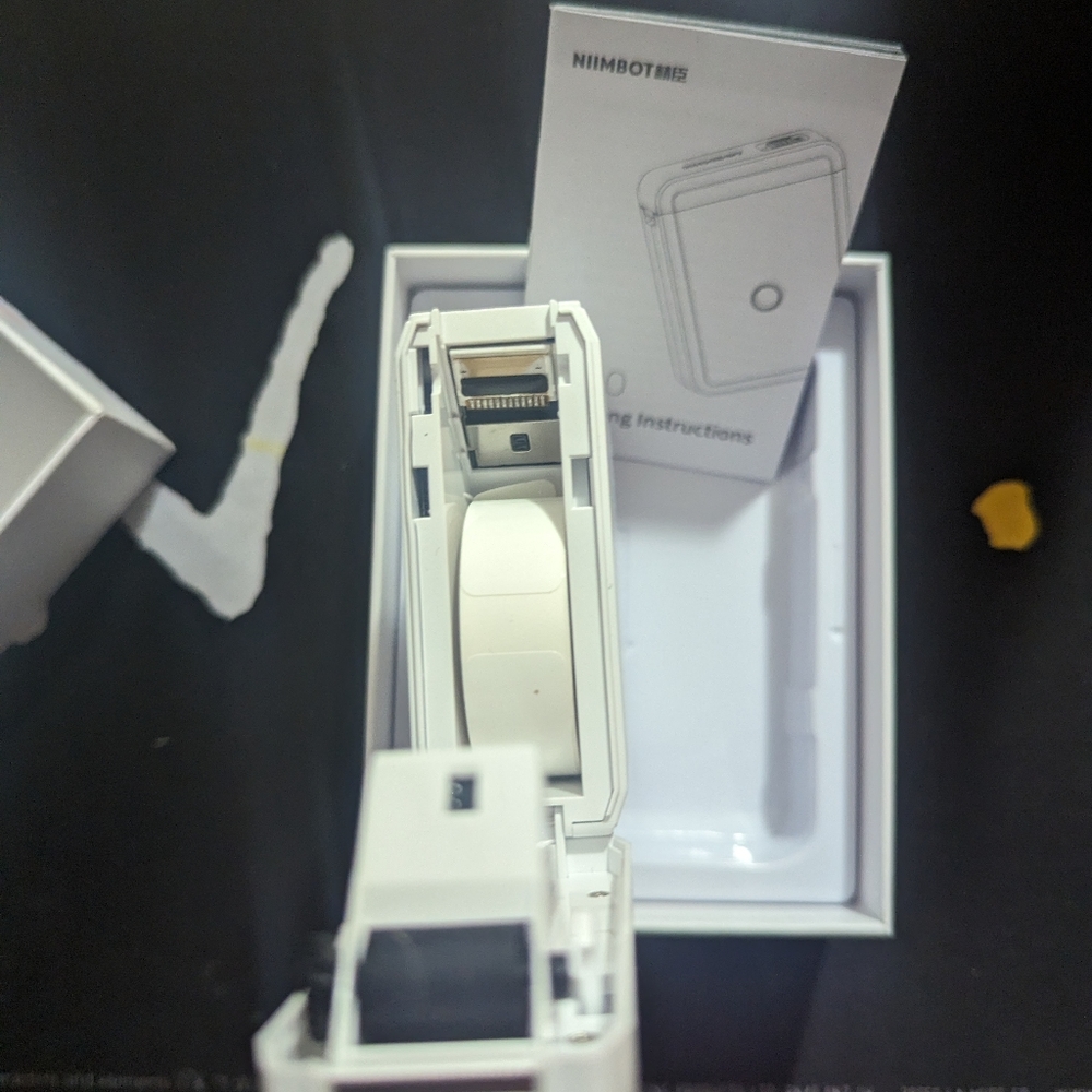 New In Box label maker - Picture 3 of 3